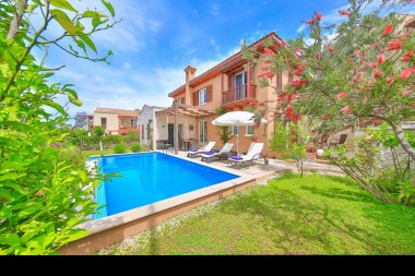 Villa Lagun