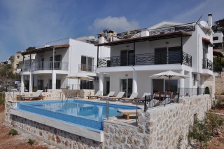 Villa Sera, 7 Bedroom Villa Sleeps 14, in Akbel Kalkan