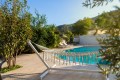 Luxury 5 bedroom with private and secluded swimming pool and gard