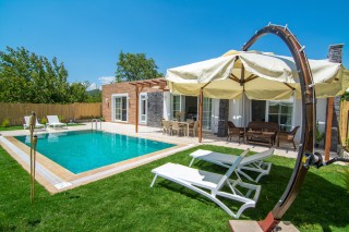 Villa Erik; 3 Bedroom Villa with Secluded Swimming Pool