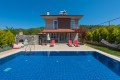 2 bedroom honeymoon villa with private secluded pool, Jacuzzi