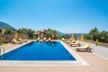 Villa Mithat, 5 bedroom villa in Ovacik with large pool.