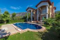 Villa Pegasus, 3 Bedroom Villa in Ovacik with Swimming Pool