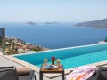 4 bedroom luxur villa in Kalkan with private pool and sea views