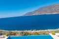 Beautiful 5 bed luxury villa with sea view and private sea access