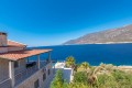 Beautiful 5 bed luxury villa with sea view and private sea access