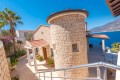 Beautiful 5 bed luxury villa with sea view and private sea access