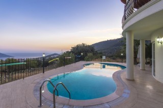 3 bedroom villa in Kalkan with sea views and private pool