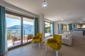 Luxury 4 bedroom villa on the sea front with sea views