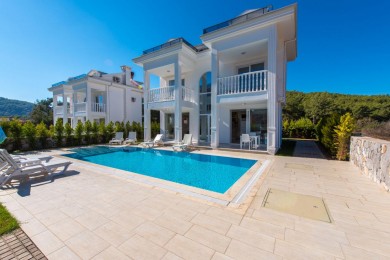 Villa Silver C