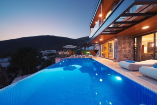 4 bedroom luxury villa in Kalkan with sea view