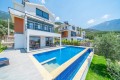 3 bedroom villa in Ovacik with private swimming pool and garden.